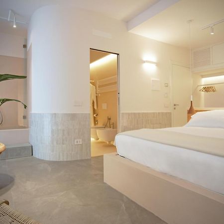 Allegra Suites Монтероссо-аль-Маре Екстер'єр фото